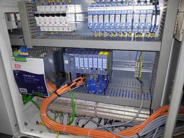 Automatyka przemysłowa serwis elektroniki programowanie PLC 